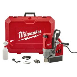 Milwaukee 4272-21 1-5/8 Inch Electromagnetic Drill Kit