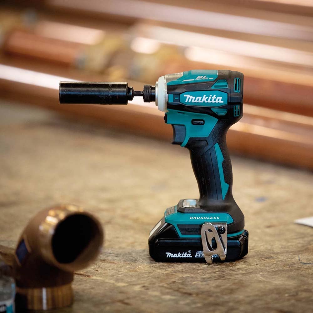 Makita XDT19R 18V LXT® Lithium-Ion Compact Brushless Cordless Quick-Shift  Mode™ 4-Speed Impact Driver Kit, bag (2.0Ah)